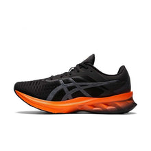 Load image into Gallery viewer, Asics Novablast black-orange
